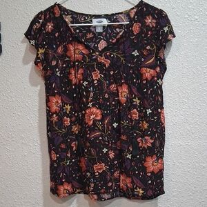 Old Navy Black and Red Floral Blouse,  Ladies X-Small Floral Peasant Blouse
